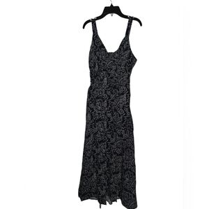Womens Universal Thread Black and White Floral Maxi Dress, Pockets, XS, NWT!!!